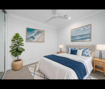 Modern Inner-City Apartment with River Views - Photo 2