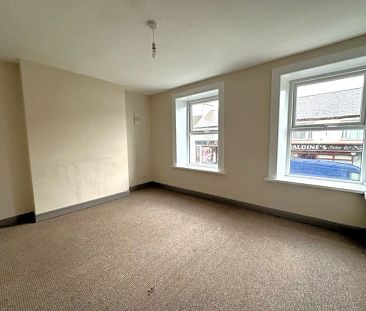 25 Downpatrick Street, - Photo 4