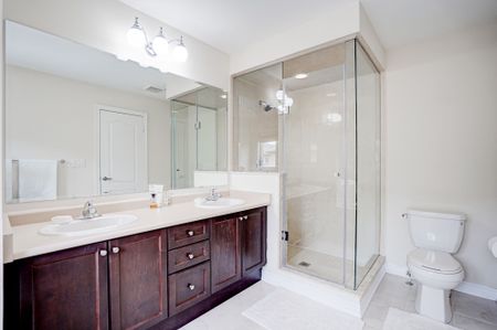 For Lease - 25 Collier Crescent, Markham, Ontario - Photo 4