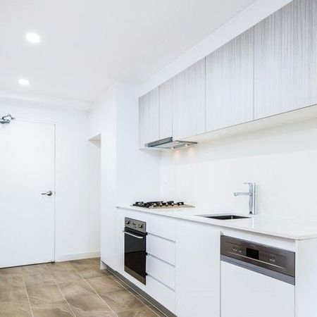 Dee Why, 201/23 Pacific Parade - Photo 4