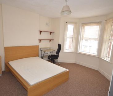 Bournemouth Ensbury Park Road Ensbury Park, BH9, Dorset - Photo 6