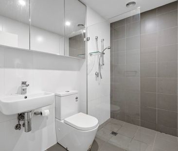 Modern Luxury Meets Everyday Convenience - Photo 4