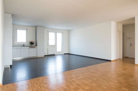 3.5 Zimmer, 120 m², 6. Stock - Foto 2