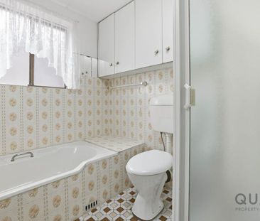 Outstanding 2 bedroom - Photo 5