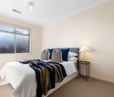 Modern Comfort & Convenience in the Heart of Golden Grove! - Photo 5