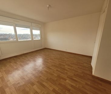 Location Appartement 3 pièces 54m² BEUVRAGES 59192 - Photo 1