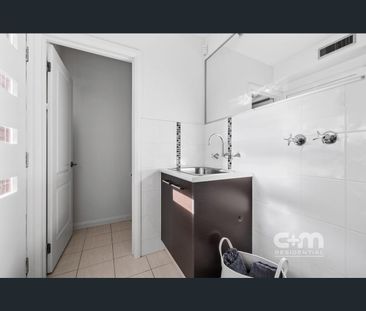 2/21 Hazel Grove, Pascoe Vale, Vic 3044 - Photo 6