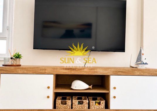 2-BEDROOM APARTMENT IN TORREVIEJA