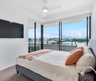 Welcome to your Fully furnished Lifestyle Retreat in Hope Island. - Photo 5