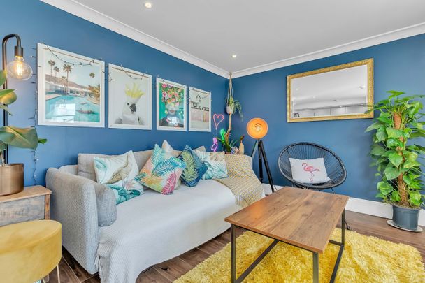 2 Bed Flat, Lennox House, BN2 - Photo 1