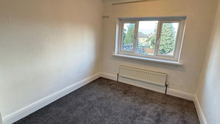 2 bedroom semi-detached house to rent - Photo 3