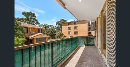 Convenient & Comfortable Living in the Heart of Liverpool - Photo 5