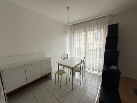 Location Appartement 1 pièce 32m² TOURS 37000 - Photo 3