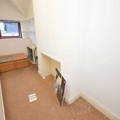 1 bedroom property to rent in Cheadle - Photo 1