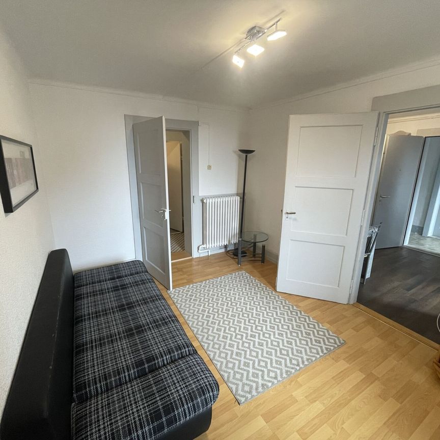 St-Imier, furnished 2-room apartment on the lower ground floor - Photo 1