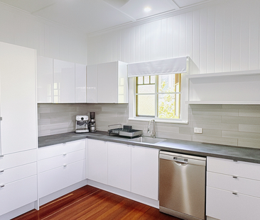 Greenslopes, QLD - Photo 3