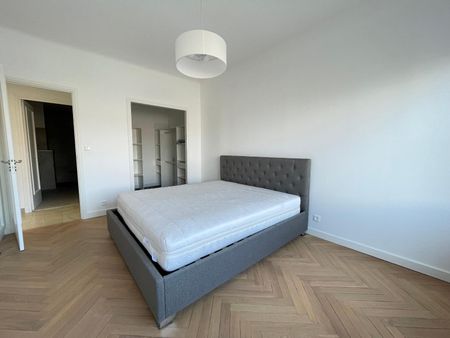 Location Appartement 3 pièces 109m² AUBENAS 07200 - Photo 4