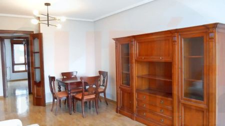 Piso de alquiler en Calle Tomás Crespo Frígilis, La Ería - Foto 3