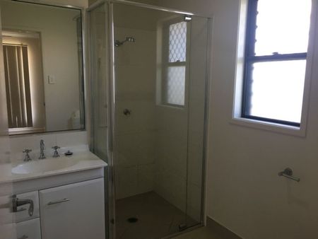 6 Brush Cherry Street, Mount Low QLD 4818 - House For Rent | Domain - Photo 4