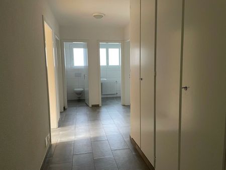 Très beau logement de 3 ½ pièces, entièrement rénové - Foto 4