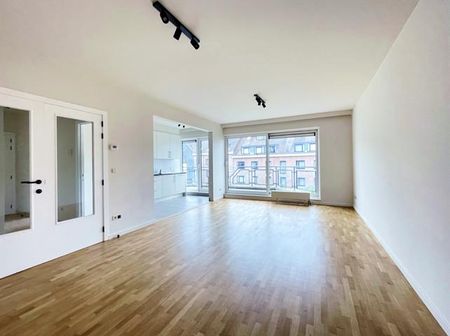 Appartement - à louer - Photo 4