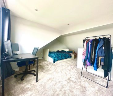 3 bedroom semi-detached house to rent - Photo 6