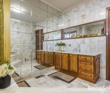 Stunning Family Home in St Albans - Photo 1