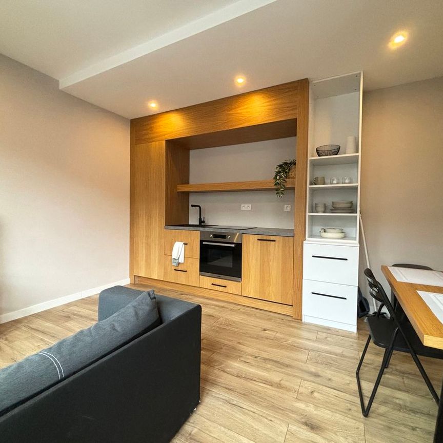 Huis te huur in Liège voor € 600 met 2 slaapkamers - Photo 1