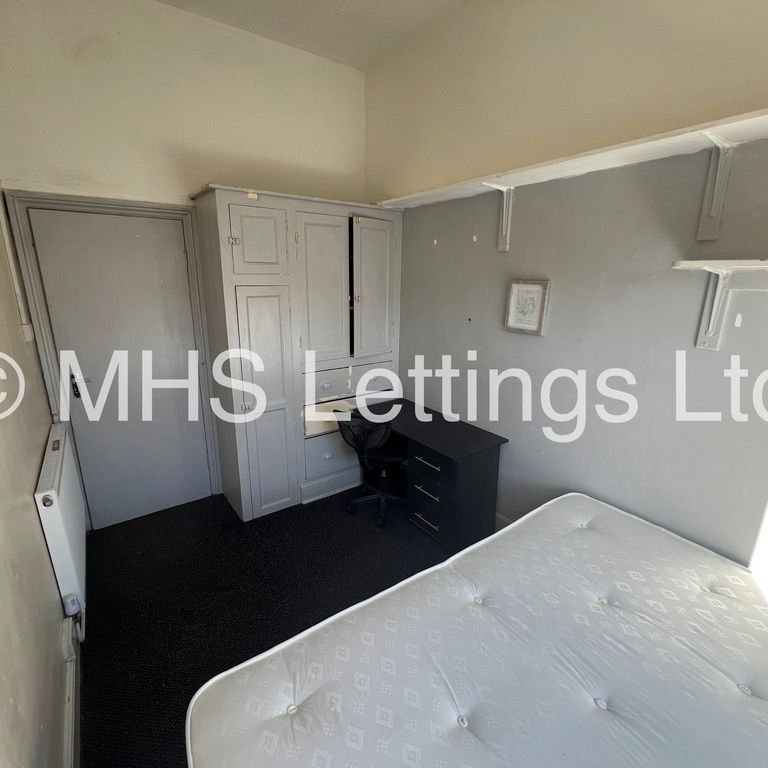 1 Bedroom Shared House for rent in Regent Park Terrace - Photo 1