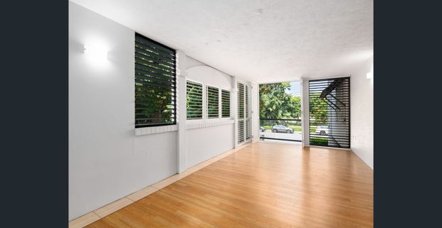 2 Bedroom Unit in Heart of New Farm - Photo 1