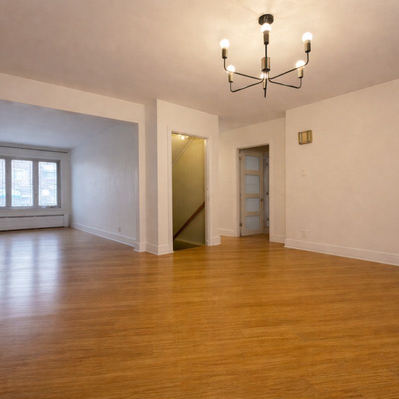 4289 Rue Bélanger - Photo 1