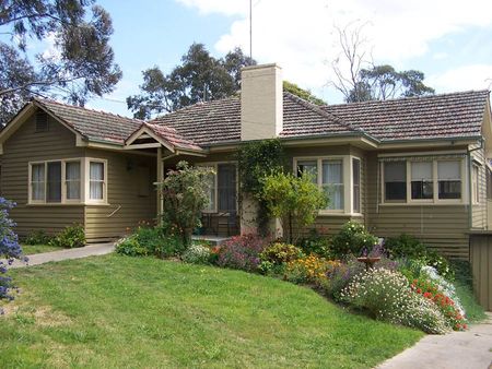 57 Curtain Road, Hurstbridge - Photo 5