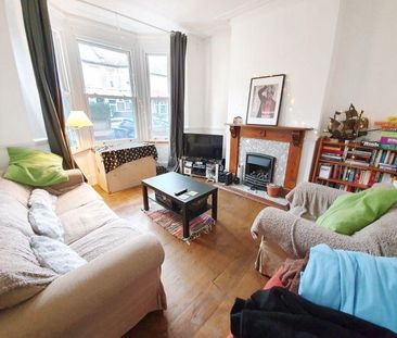 4 bedroom house to rent - Photo 2