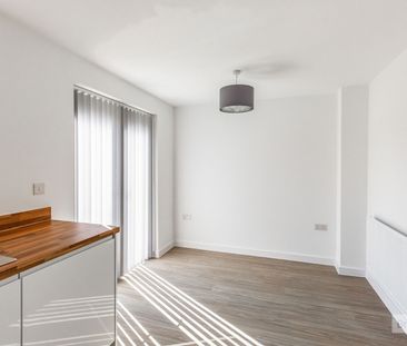 3 bedroom house - Photo 4