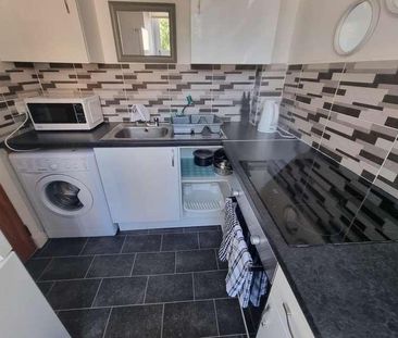 Skene Street, First Floor Right, AB10 - Photo 6