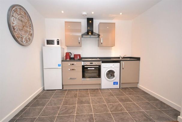 2 bedroom apartment to rent - Photo 1