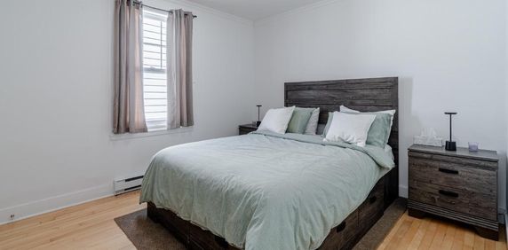 4 1/2, 1ER JUILLET, Sainte-Foy / Quatre-bourgeois, Rénové - Photo 2