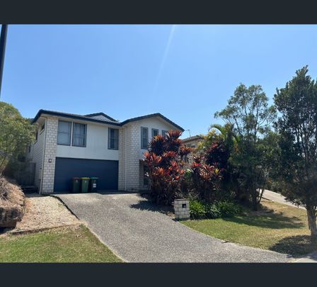 35 Hadrian Cr, Pacific Pines, Qld 4211 - Photo 1