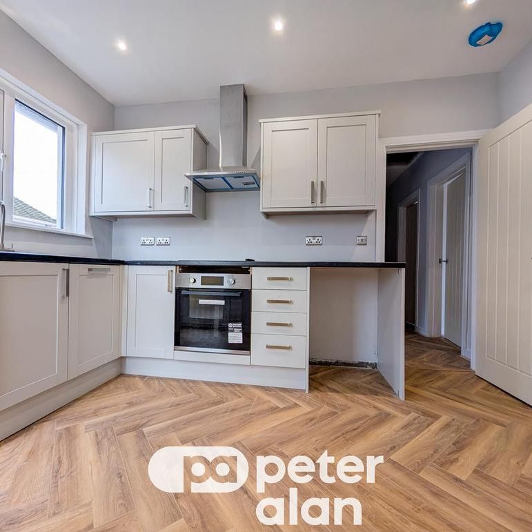 2 bedroom bungalow to rent - Photo 1