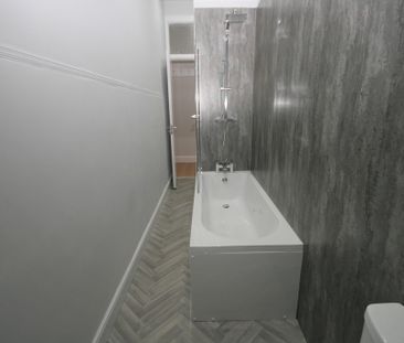 Holmlea Road, Bright 1 Bedroom Unfurnished Apartment, Cathcart – Av... - Photo 5