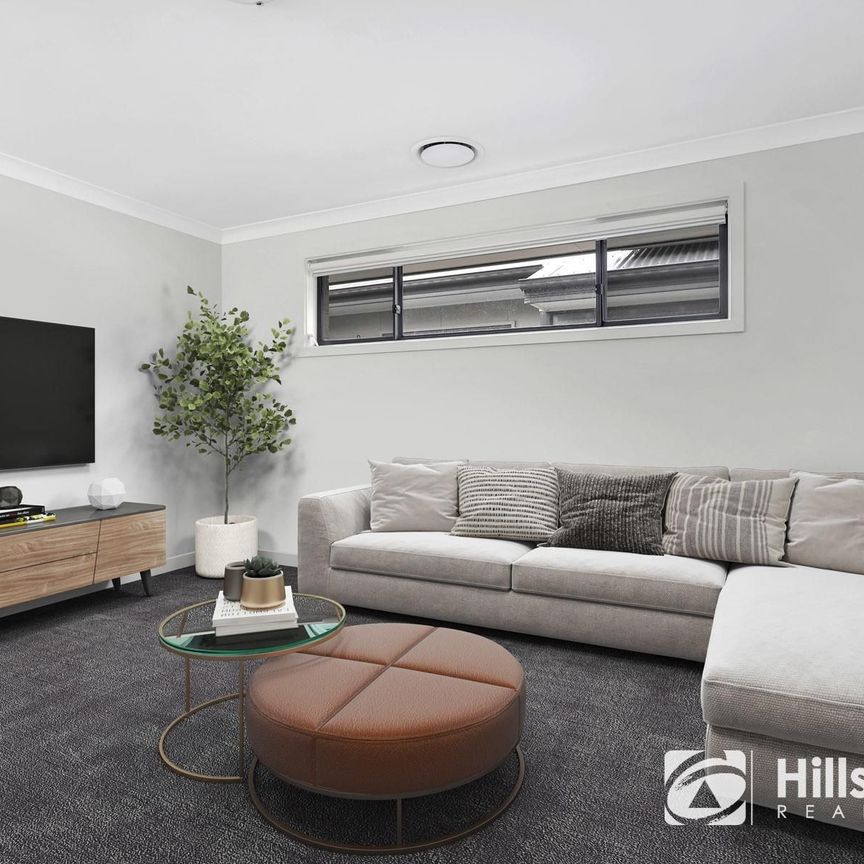 Lovely Home With Park Views - Photo 1