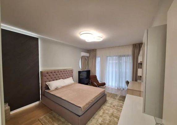Inchiriere apartament 4 camere, Ploiesti, zona Albert MRS - Fotografie 1