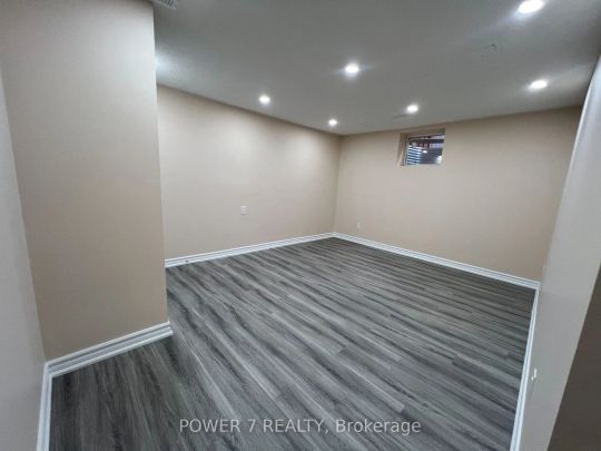 Detached Home For Lease | N9231725 - Photo 1