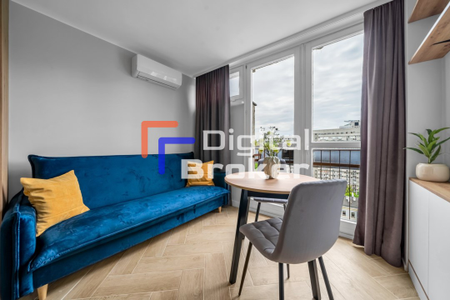 Warszawa, Wola, Żelazna - Photo 3