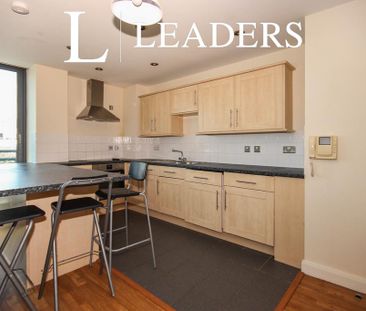 2 bedroom flat to rent - Photo 4