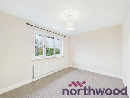 Montrose Close, Macclesfield, SK10 - Photo 2