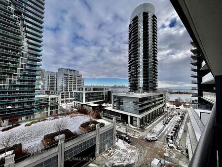 For Lease - 38 Annie Craig Drive Unit# 711, Toronto, Ontario - Photo 2