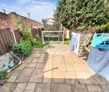 3 bedroom terraced house to rent - Photo 3