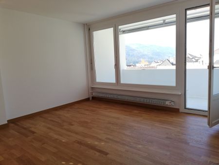 St-Imier, magnifique appartement de 3.5 pièces au 3ème avec ascenseur - Photo 4