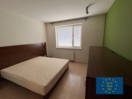 Prenájom 2 izb bytu v Bratislave - Petržalka, projekt Tatrapanonia, zariadený - Photo 2